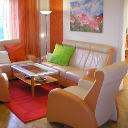 Apartment Accommodation Up To 17 Bratislava Luaran gambar